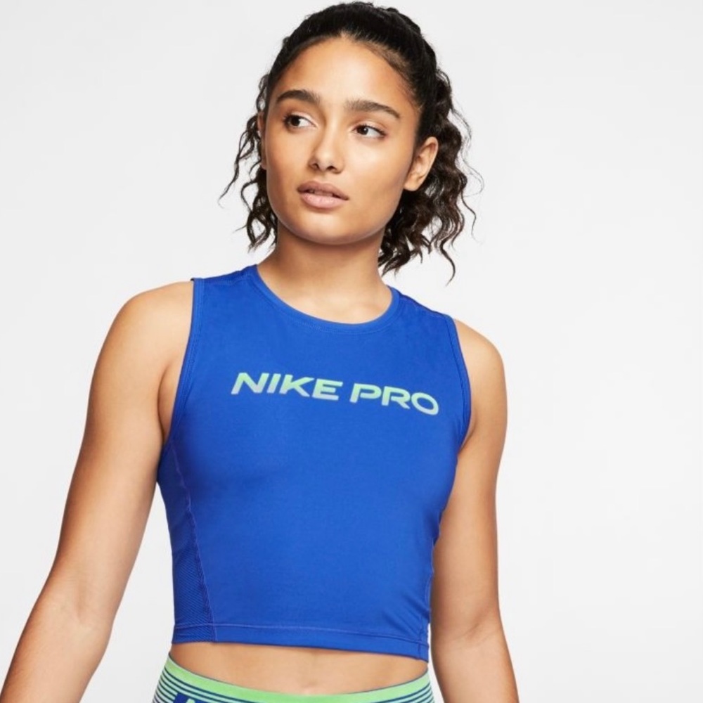 Nike Women’s Pro Breathable Cropped Tank Top